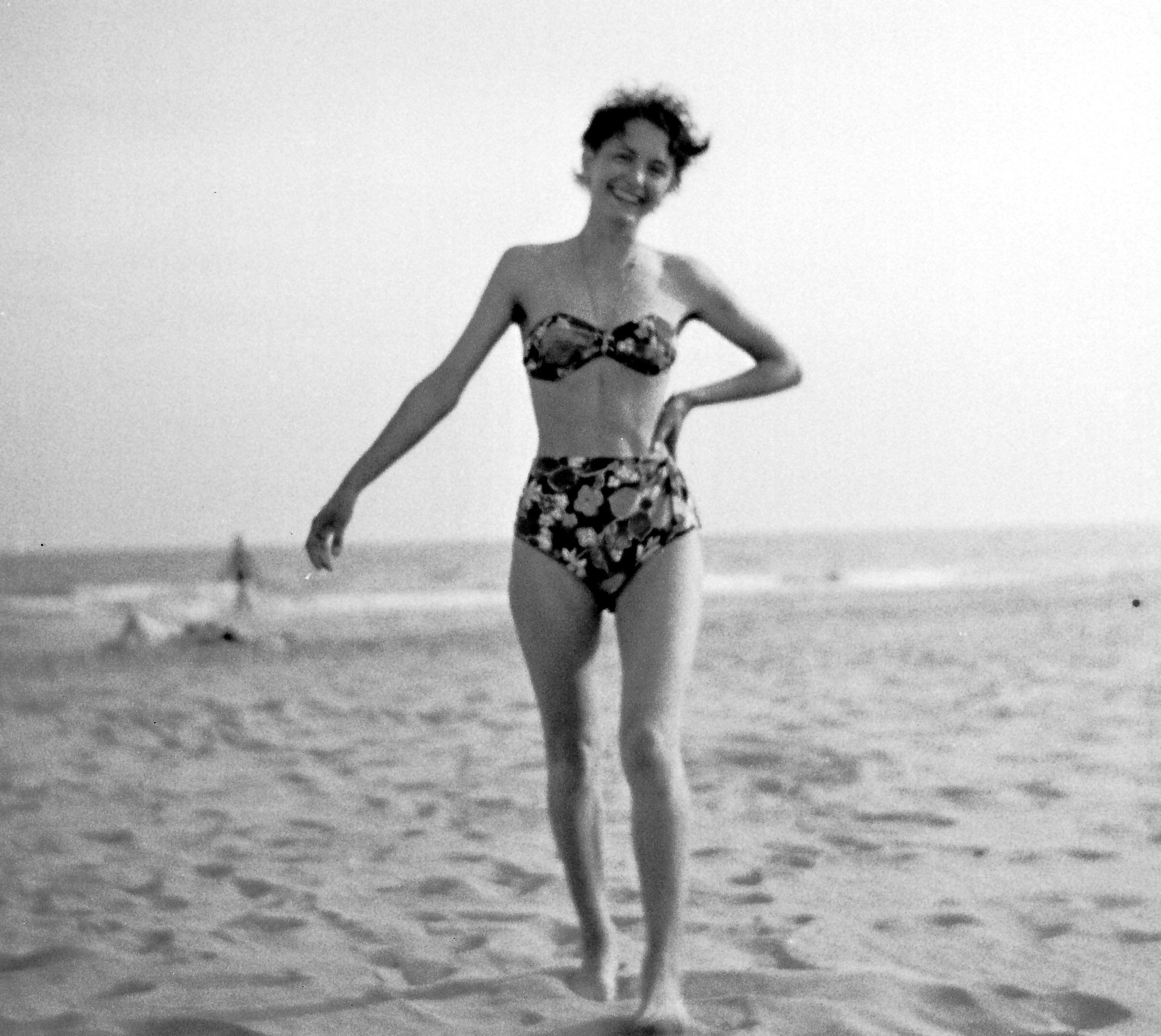 #1 Andrée en 1954